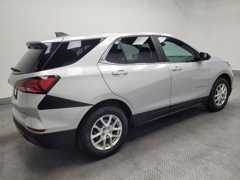 Used 2022 Chevrolet Equinox LT AWD/4WD image 10