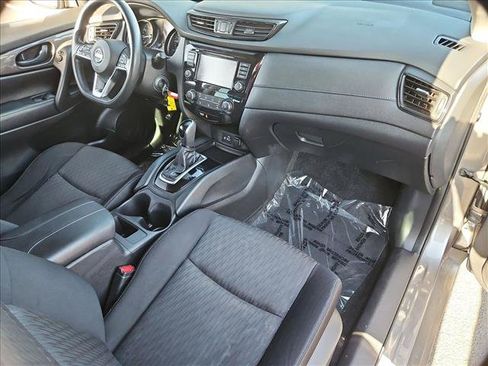Used 2019 Nissan Rogue S FWD image 27