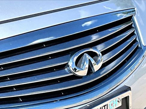 Used 2011 INFINITI G37 x Sedan w/ Premium Pkg AWD/4WD image 8