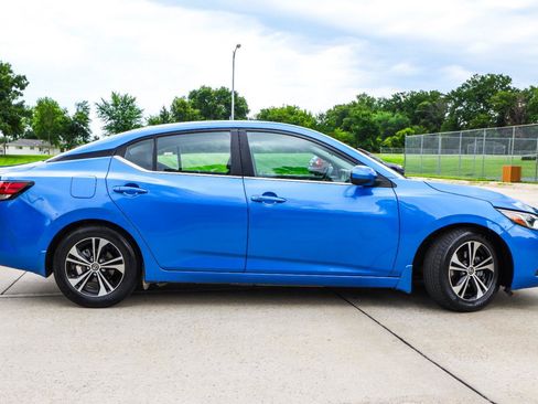 Used 2022 Nissan Sentra SV w/ Trunk Package FWD image 5