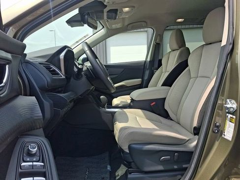 Used 2025 Subaru Ascent Premium AWD/4WD image 13