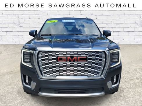 Used 2021 GMC Yukon Denali w/ LPO, Illumination Package image 6