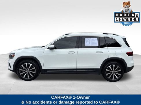 Used 2022 Mercedes-Benz GLB 250 w/ Premium Package Lite image 2