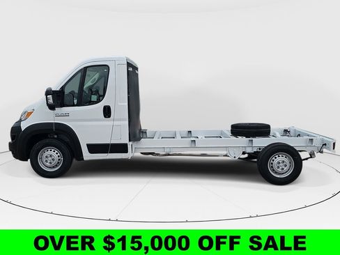 New 2024 RAM ProMaster 3500 w/ Convenience Group FWD image 6