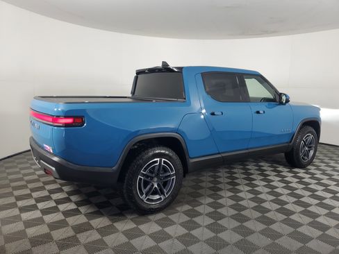 Used 2025 Rivian R1T Adventure image 3