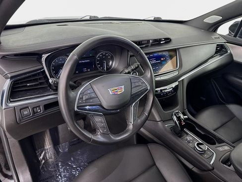 Used 2023 Cadillac XT5 Premium Luxury image 10