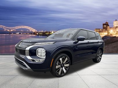 Used 2025 Mitsubishi Outlander SE