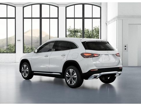 Certified 2026 Mercedes-Benz GLA 250 image 29