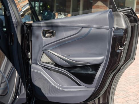Used 2025 Aston Martin DBX 707 image 43