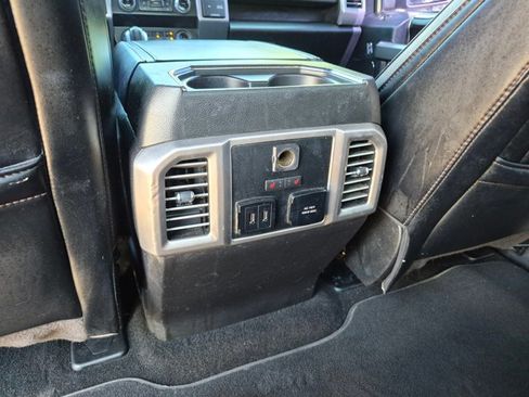 Used 2020 Ford F150 Platinum w/ Equipment Group 701A Luxury AWD/4WD image 15