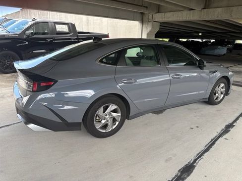 Used 2025 Hyundai Sonata SE FWD image 16