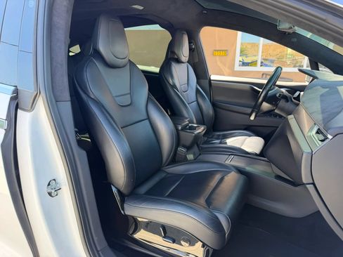 Used 2017 Tesla Model X 75D AWD/4WD image 21