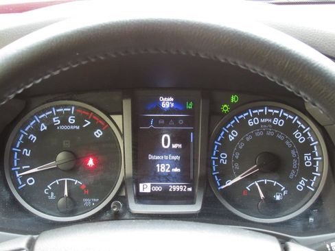 Used 2023 Toyota Tacoma TRD Off-Road AWD/4WD image 24
