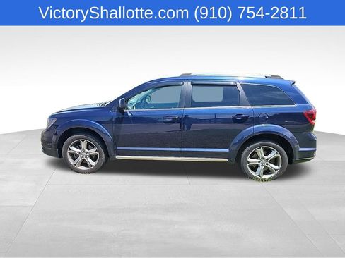Used 2017 Dodge Journey Crossroad FWD image 16