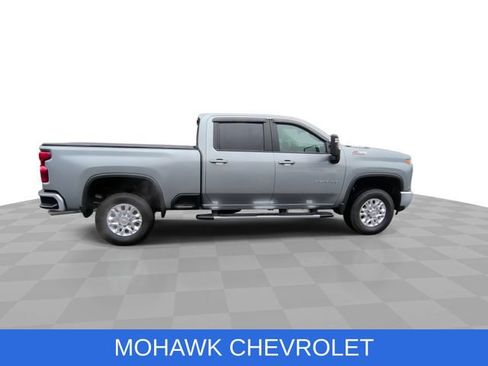 Used 2025 Chevrolet Silverado 2500 LT w/ All Star Edition image 10