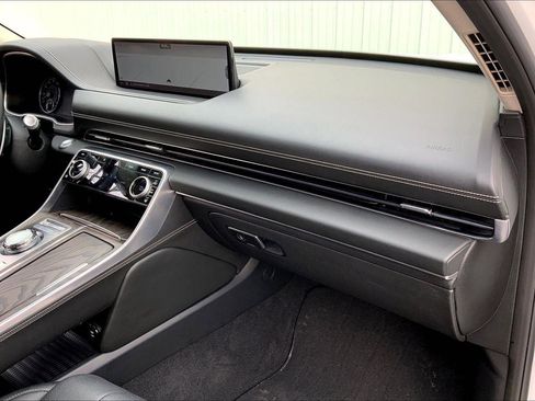 Used 2024 Genesis GV80 2.5T image 14