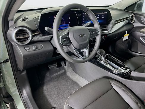 New 2026 Chevrolet Trax ACTIV FWD image 9