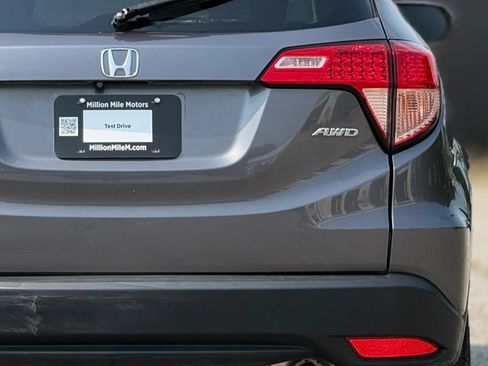 Used 2016 Honda HR-V EX image 14