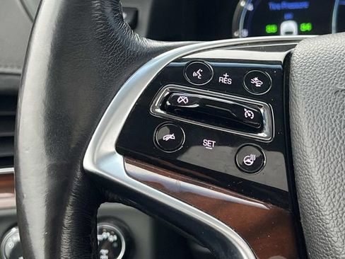 Used 2018 Cadillac Escalade ESV Premium Luxury image 31