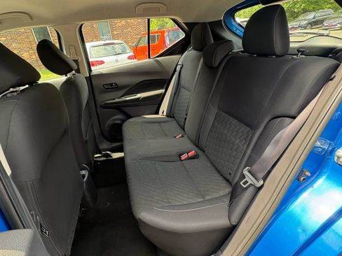 Used 2021 Nissan Kicks S FWD image 24