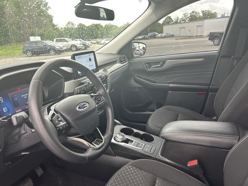 Used 2023 Ford Escape Active AWD/4WD image 14