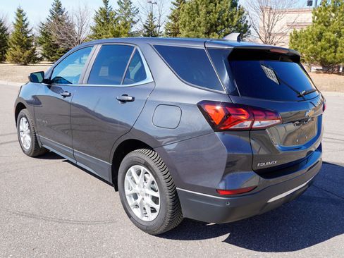 Used 2023 Chevrolet Equinox LT image 6