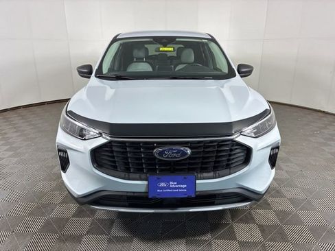 Certified 2025 Ford Escape Active AWD/4WD image 2