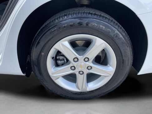 Used 2023 Chevrolet Malibu LS FWD image 29