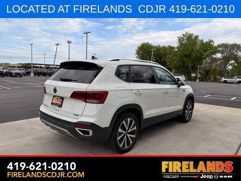 Used 2022 Volkswagen Taos SE AWD/4WD image 10