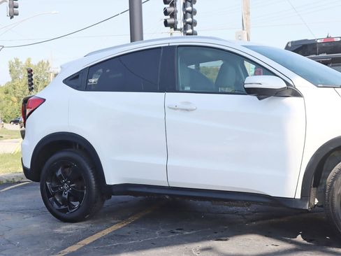 Used 2016 Honda HR-V EX-L image 4
