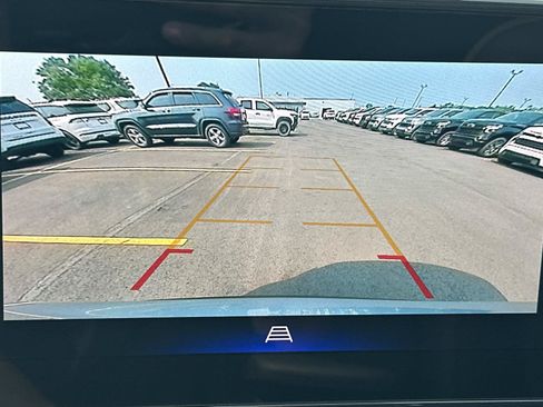 Certified 2024 Chevrolet Trax ACTIV w/ Sunroof Package FWD image 27
