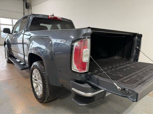 Used 2015 GMC Canyon SLT AWD/4WD image 4