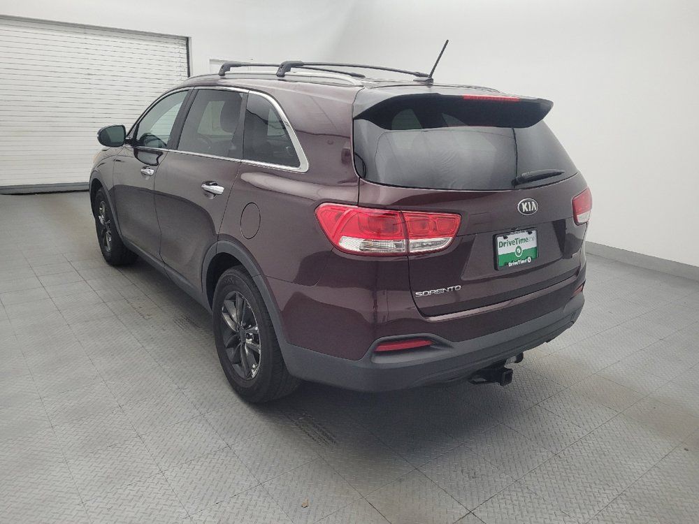 Used 2016 Kia Sorento FWD image 5