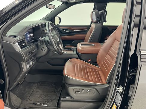 Used 2023 GMC Yukon Denali Ultimate image 18
