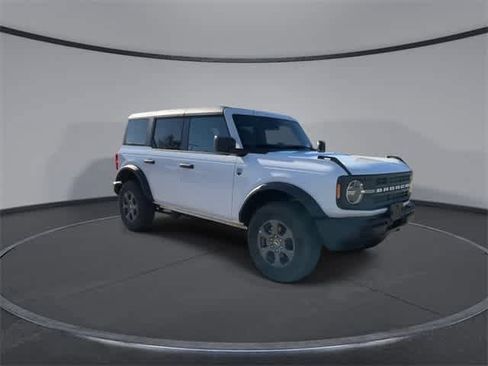 Used 2025 Ford Bronco Big Bend image 2