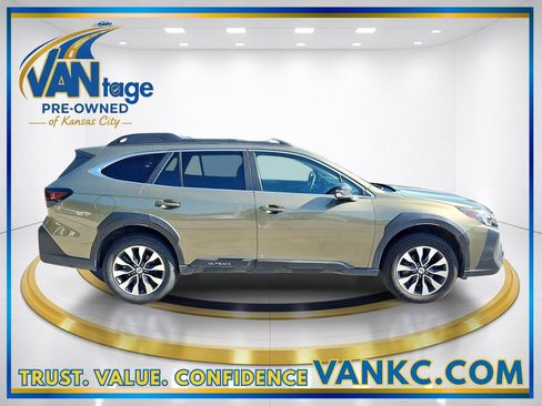Certified 2024 Subaru Outback Limited AWD/4WD image 5