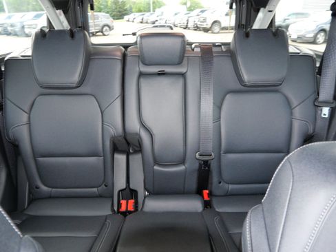 Used 2026 Ford Bronco Big Bend w/ Black Diamond Package AWD/4WD image 13