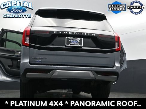 Used 2025 Ford Expedition Platinum AWD/4WD image 40