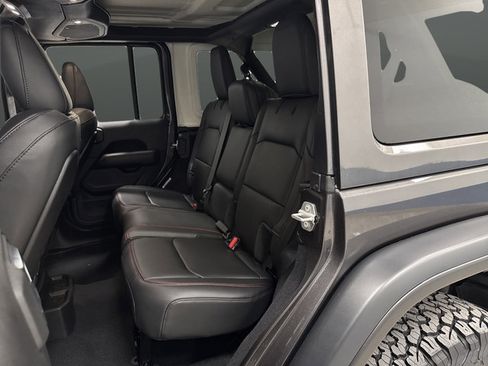 New 2026 Jeep Wrangler Unlimited Rubicon w/ Steel Bumper Group AWD/4WD image 28
