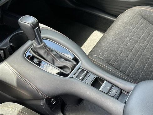 Used 2024 Honda HR-V Sport image 16