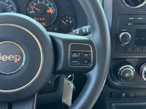 Used 2016 Jeep Patriot Sport w/ Power Value Group AWD/4WD image 22