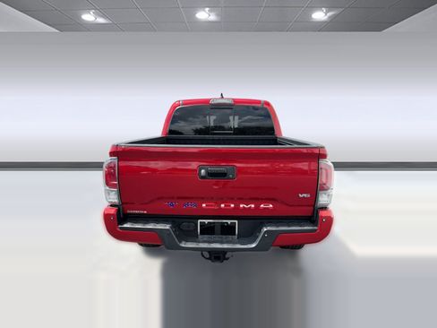 Certified 2021 Toyota Tacoma TRD Off-Road w/ Technology Package AWD/4WD image 10