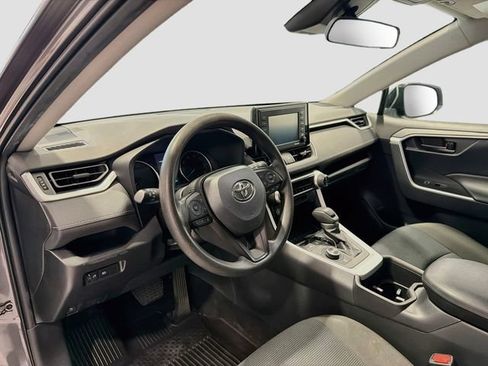 Certified 2022 Toyota RAV4 LE AWD/4WD image 8