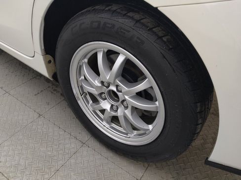 Used 2015 Toyota Prius V Two image 31