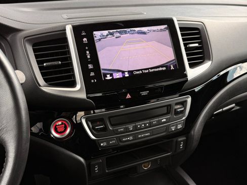 Used 2017 Honda Ridgeline Black Edition image 34