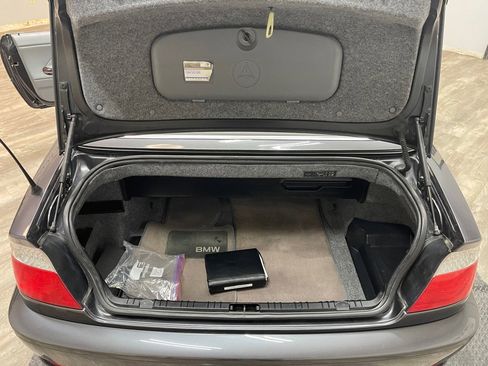 Used 2006 BMW 330Ci Convertible image 27