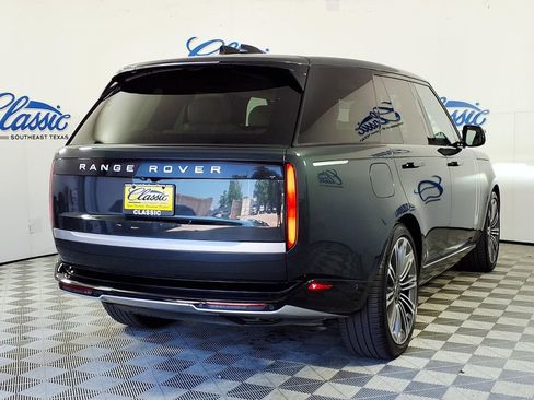 Used 2024 Land Rover Range Rover Autobiography AWD/4WD image 6