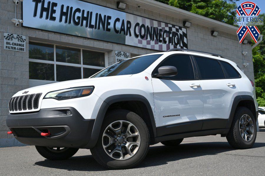 Used 2020 Jeep Cherokee Trailhawk AWD/4WD image 1