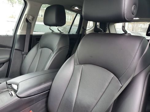 Used 2020 Buick Envision Premium w/ LPO, Cargo Package AWD/4WD image 16