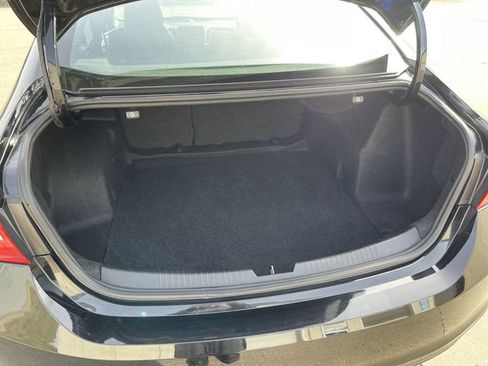 Used 2023 Chevrolet Malibu LT image 23